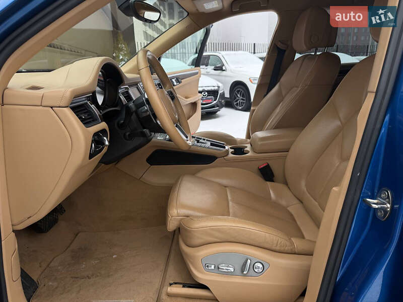 Внедорожник / Кроссовер Porsche Macan 2014 в Киеве