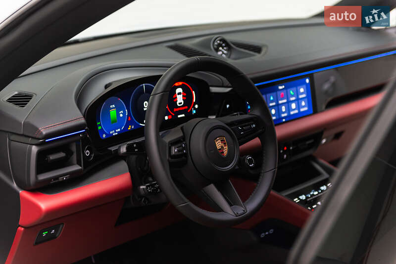 Внедорожник / Кроссовер Porsche Macan 2025 в Мукачево