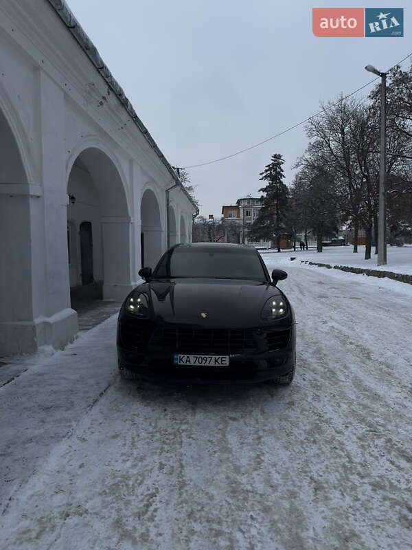 Внедорожник / Кроссовер Porsche Macan 2015 в Киеве фото 42 Внедорожник / Кроссовер Porsche Macan 2015 в Киеве