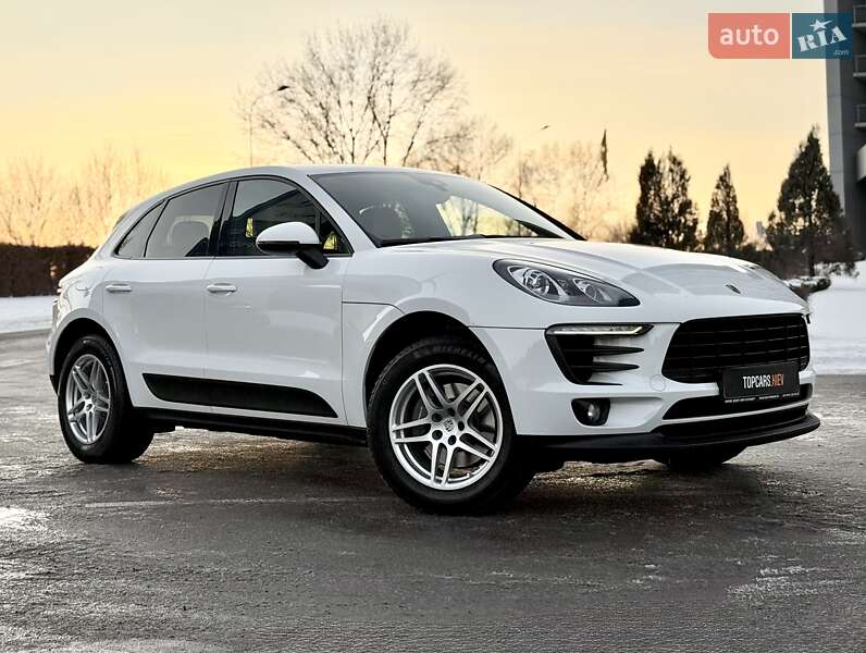 Внедорожник / Кроссовер Porsche Macan 2017 в Киеве