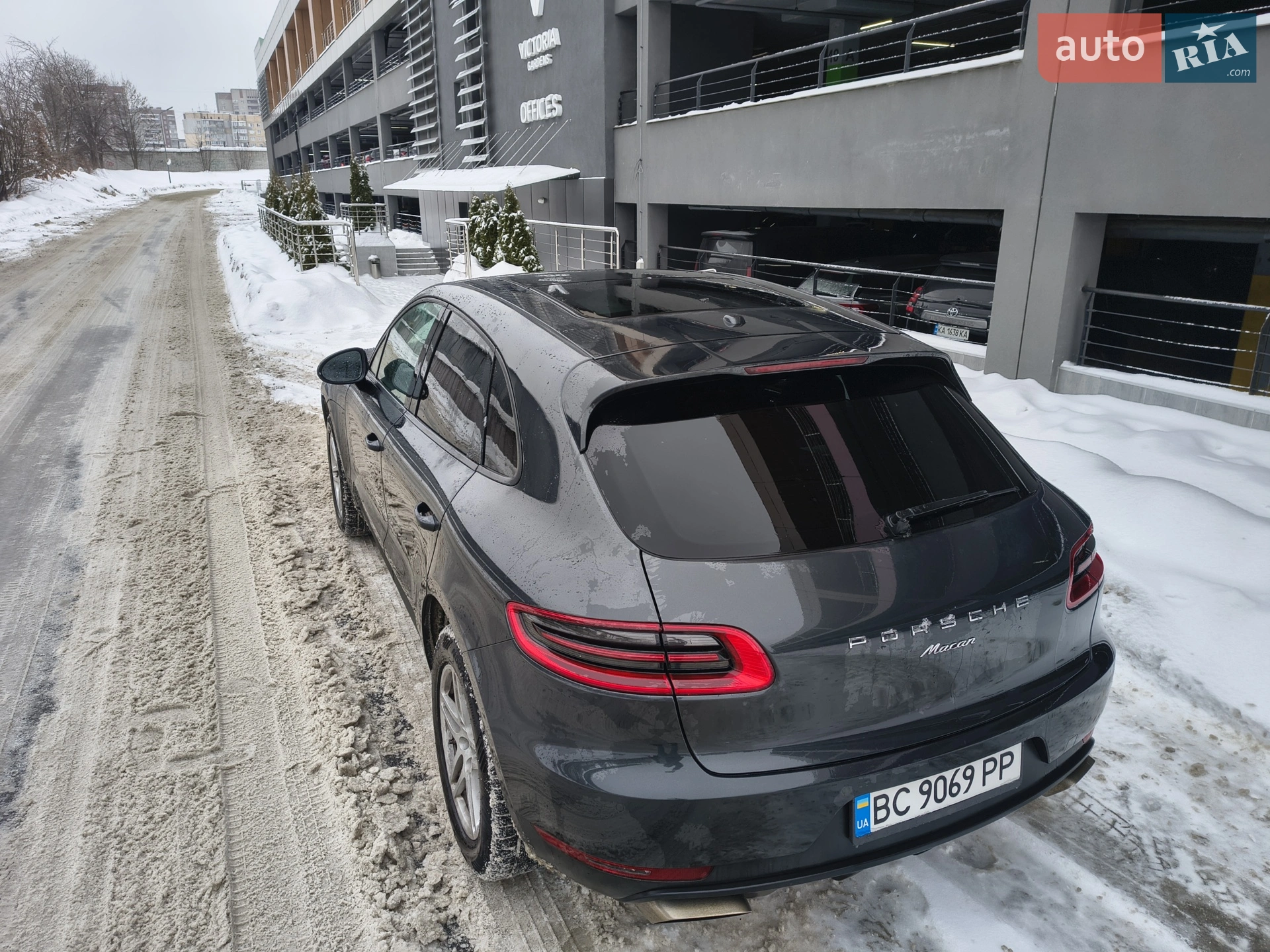 2018 Porsche Macan - мініатюра 32