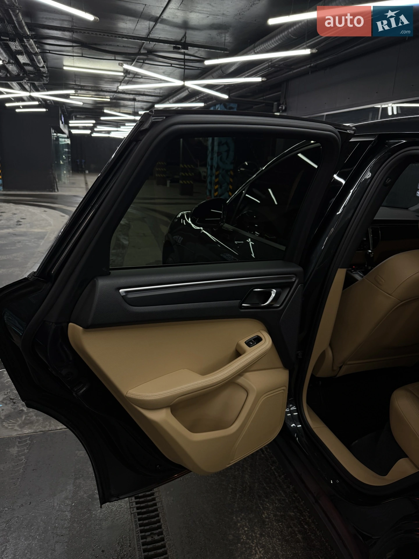 2016 Porsche Macan - мініатюра 14