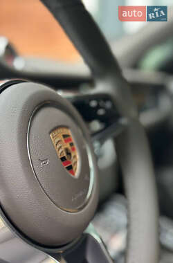 Позашляховик / Кросовер Porsche Macan 2017 в Києві