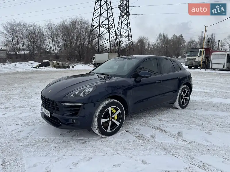 Porsche Macan 2016