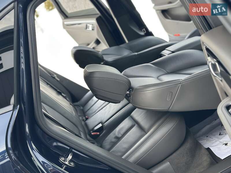 Внедорожник / Кроссовер Porsche Macan 2018 в Дрогобыче фото 67 Внедорожник / Кроссовер Porsche Macan 2018 в Дрогобыче