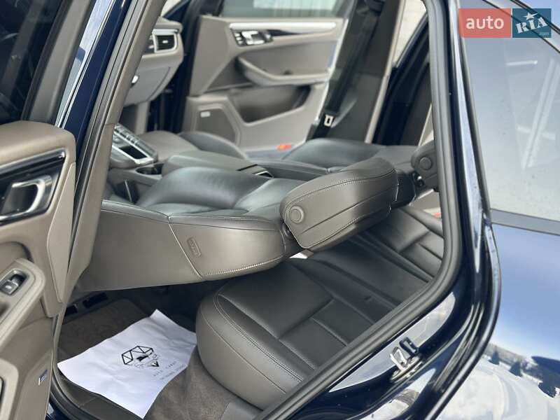 Внедорожник / Кроссовер Porsche Macan 2018 в Дрогобыче фото 70 Внедорожник / Кроссовер Porsche Macan 2018 в Дрогобыче