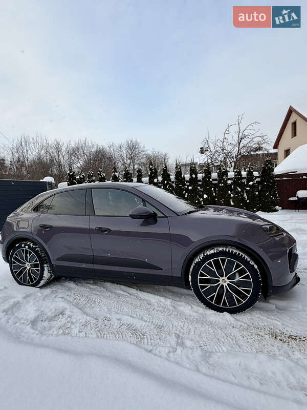 Позашляховик / Кросовер Porsche Macan 2025 в Львові фото 3 Позашляховик / Кросовер Porsche Macan 2025 в Львові