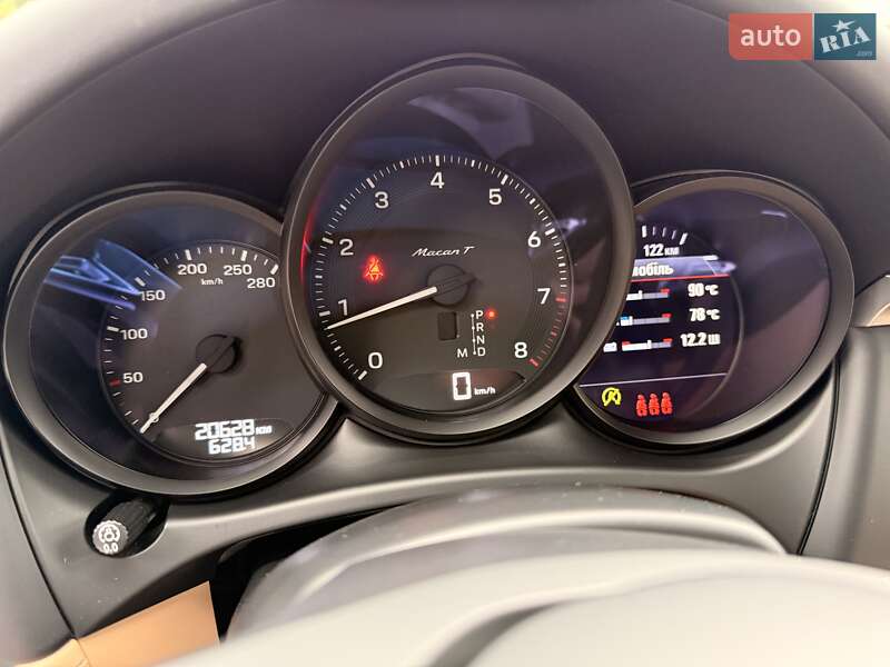 Внедорожник / Кроссовер Porsche Macan 2023 в Черновцах