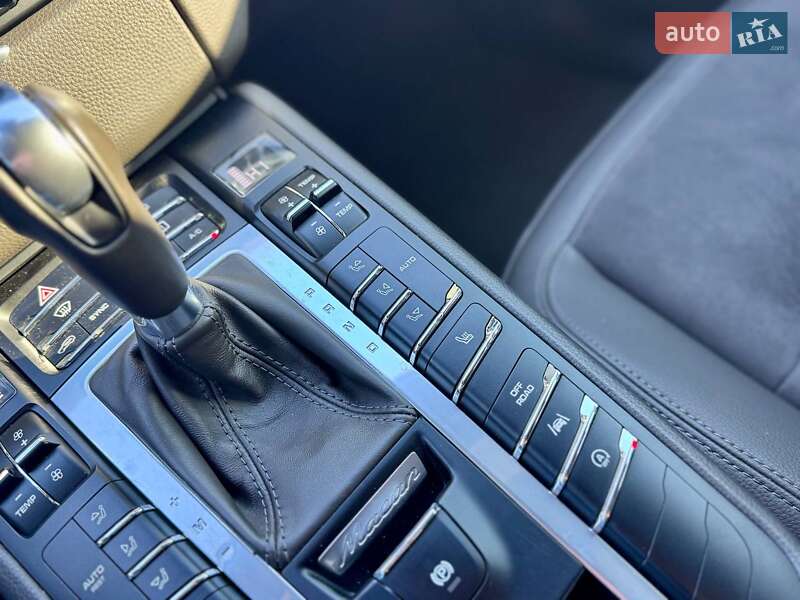 Позашляховик / Кросовер Porsche Macan 2018 в Києві фото 40 Позашляховик / Кросовер Porsche Macan 2018 в Києві