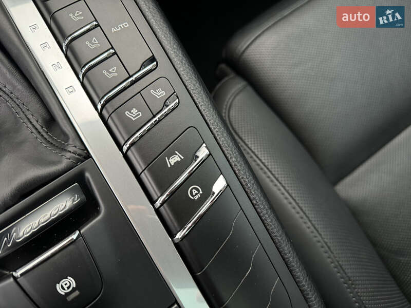 Внедорожник / Кроссовер Porsche Macan 2019 в Харькове