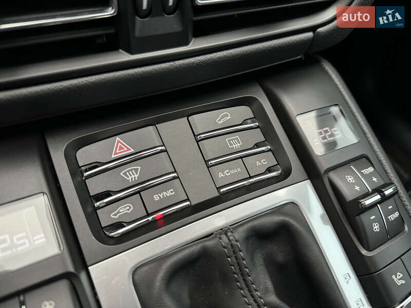 Внедорожник / Кроссовер Porsche Macan 2019 в Харькове