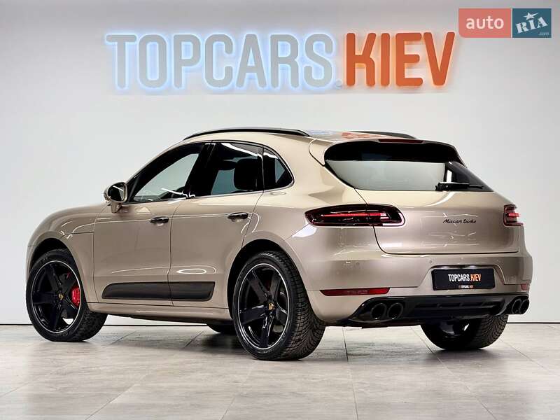 Внедорожник / Кроссовер Porsche Macan 2016 в Киеве