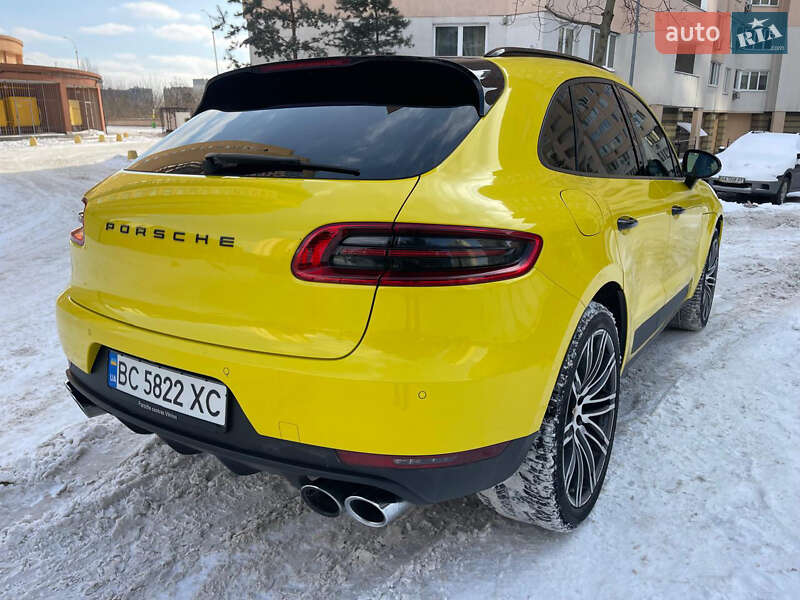 Внедорожник / Кроссовер Porsche Macan 2018 в Киеве