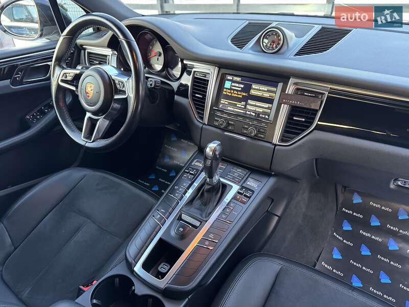 Внедорожник / Кроссовер Porsche Macan 2015 в Ровно фото 36 Внедорожник / Кроссовер Porsche Macan 2015 в Ровно