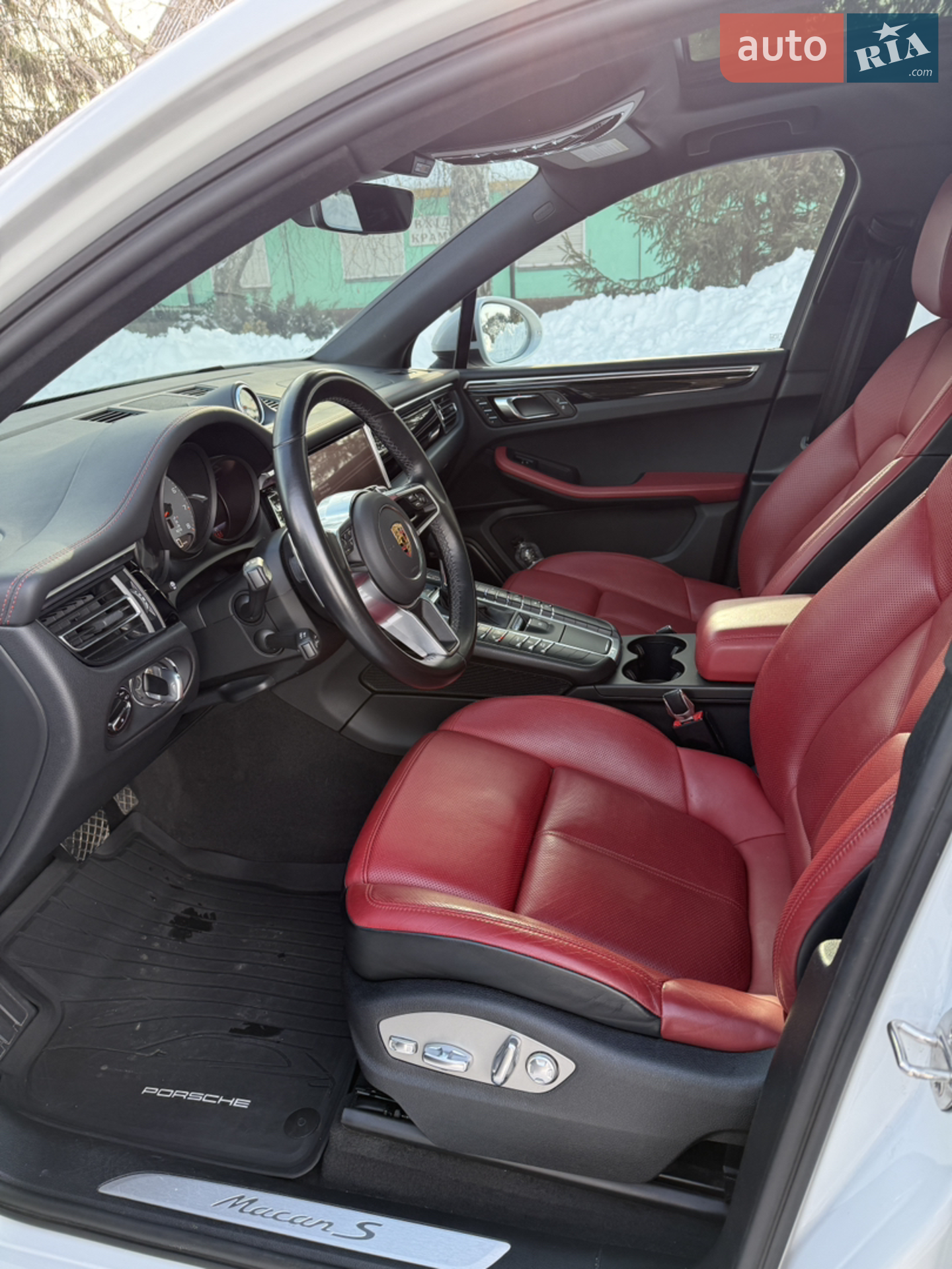 2021 Porsche Macan - мініатюра 26