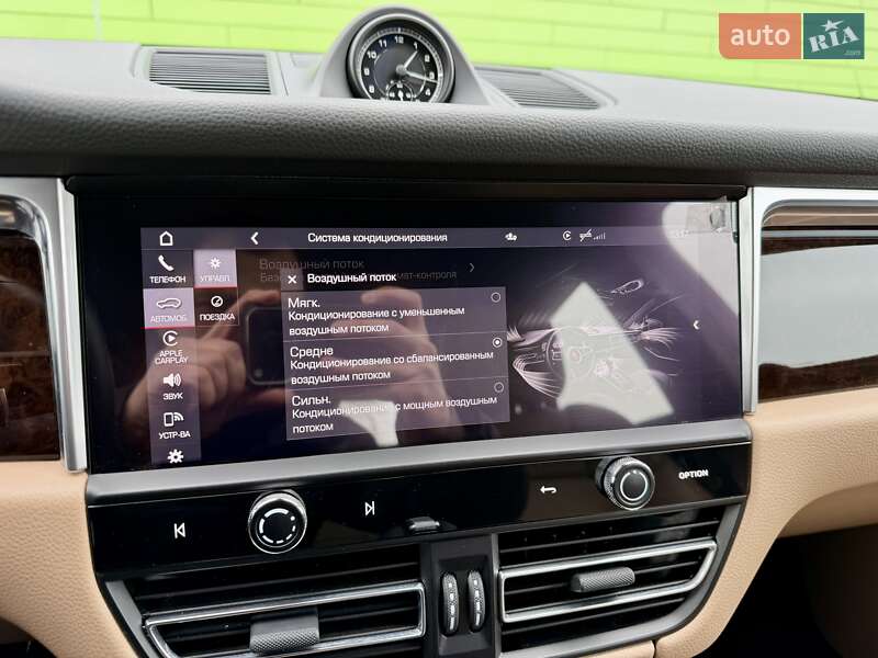 Внедорожник / Кроссовер Porsche Macan 2021 в Киеве фото 65 Внедорожник / Кроссовер Porsche Macan 2021 в Киеве