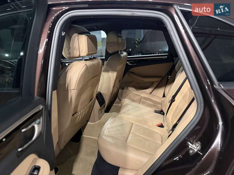 Внедорожник / Кроссовер Porsche Macan 2020 в Одессе