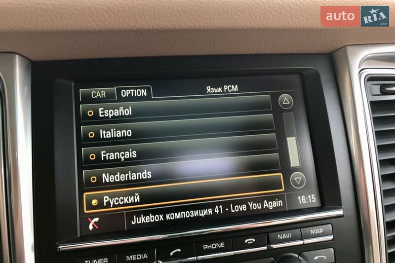 Позашляховик / Кросовер Porsche Macan 2016 в Києві