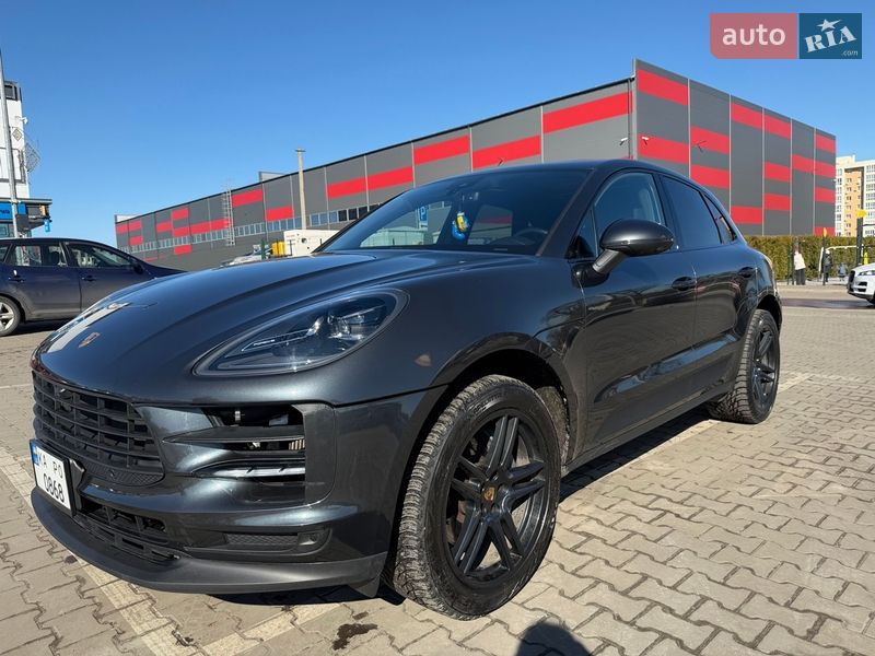 Внедорожник / Кроссовер Porsche Macan 2019 в Киеве