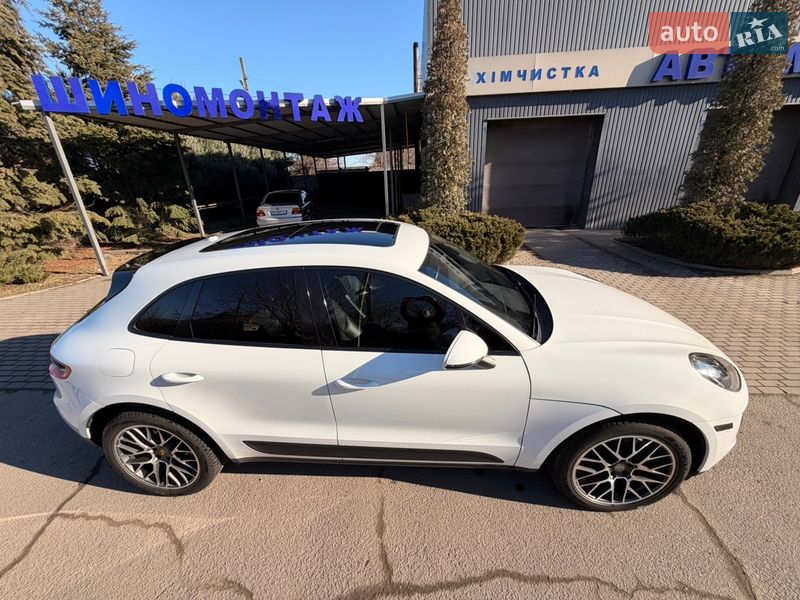 Внедорожник / Кроссовер Porsche Macan 2018 в Павлограде