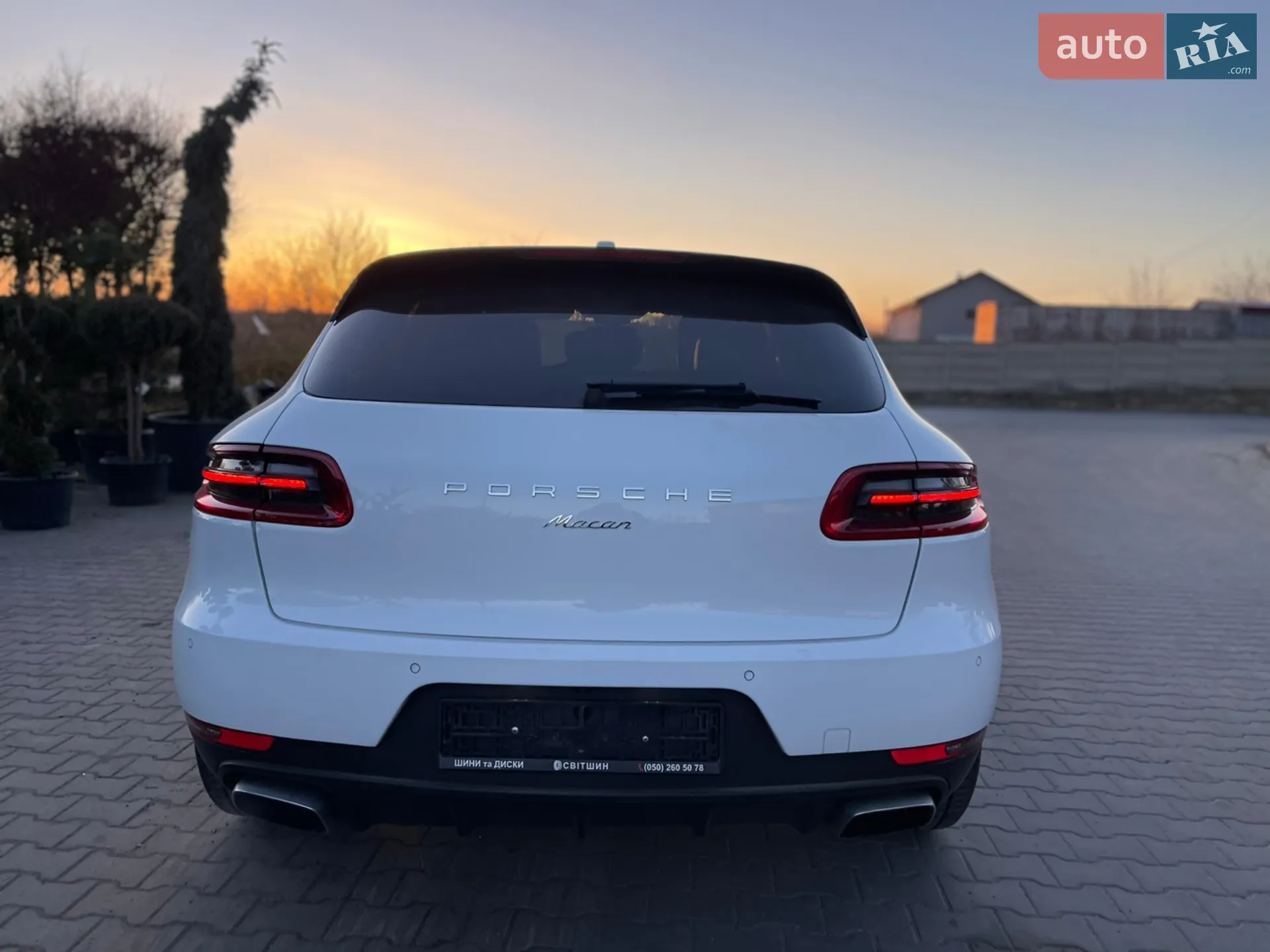 2018 Porsche Macan - мініатюра 10