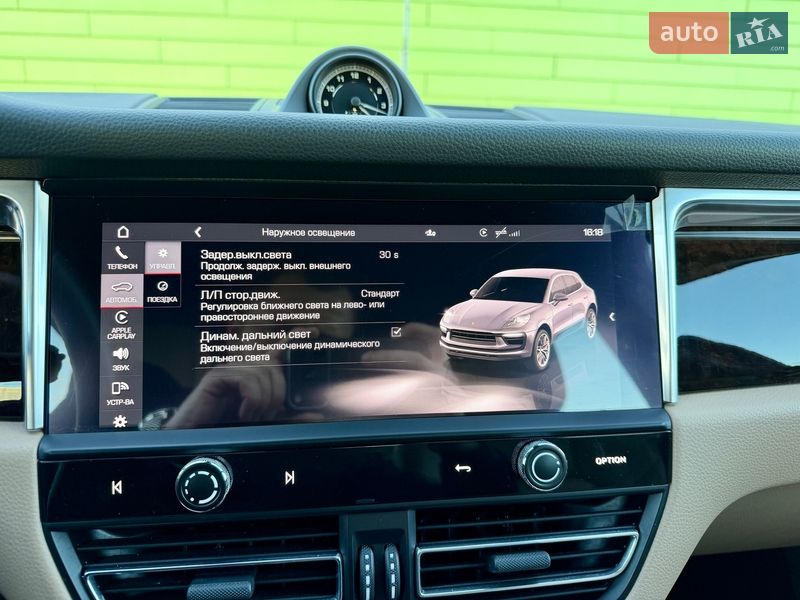 Позашляховик / Кросовер Porsche Macan 2021 в Києві