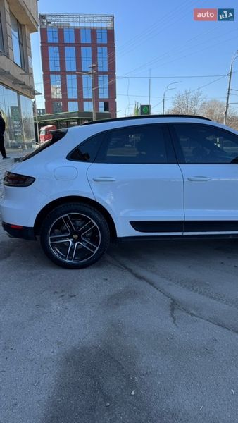 Внедорожник / Кроссовер Porsche Macan 2019 в Киеве