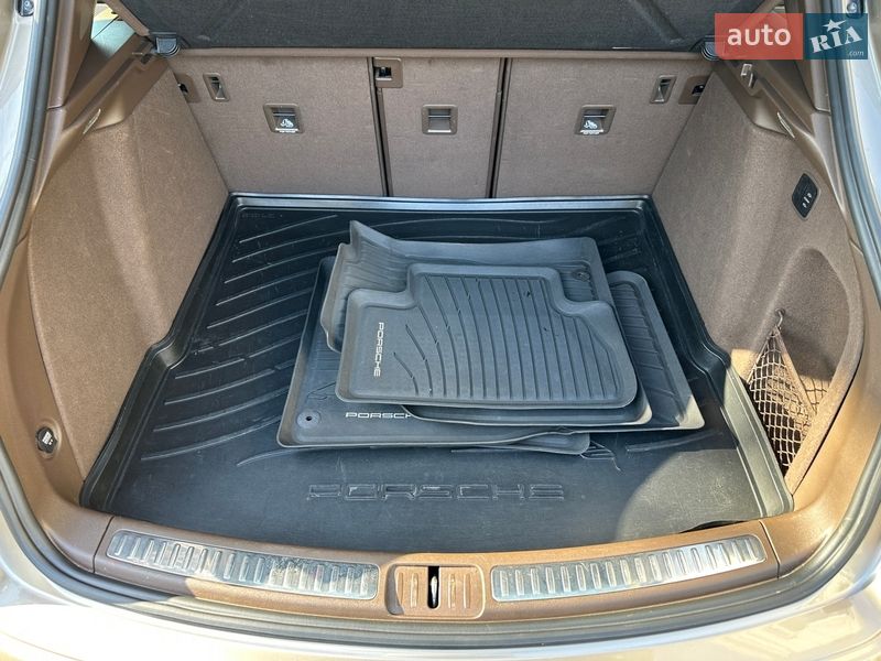 Внедорожник / Кроссовер Porsche Macan 2015 в Одессе фото 11 Внедорожник / Кроссовер Porsche Macan 2015 в Одессе