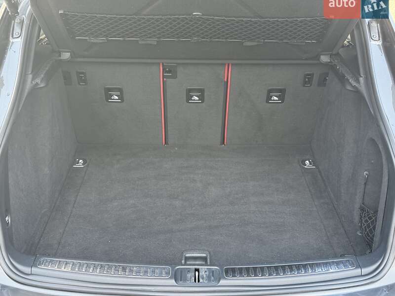 Позашляховик / Кросовер Porsche Macan 2015 в Івано-Франківську