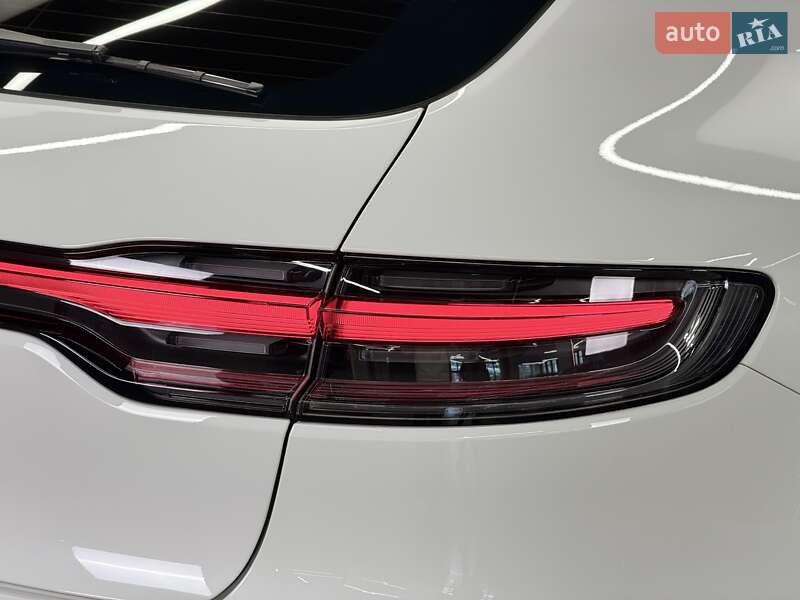 Внедорожник / Кроссовер Porsche Macan 2025 в Киеве