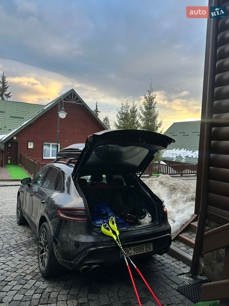 Внедорожник / Кроссовер Porsche Macan 2018 в Львове