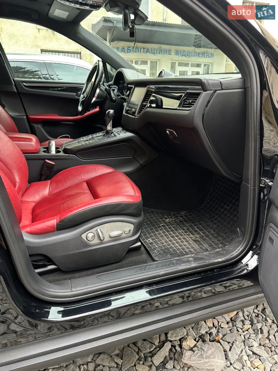 2018 Porsche Macan - мініатюра 4