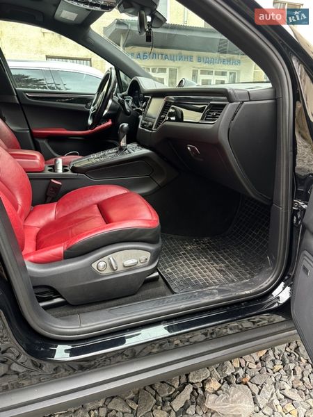 Внедорожник / Кроссовер Porsche Macan 2018 в Львове