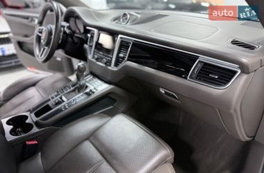 Внедорожник / Кроссовер Porsche Macan 2015 в Одессе