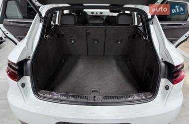 Внедорожник / Кроссовер Porsche Macan 2015 в Одессе