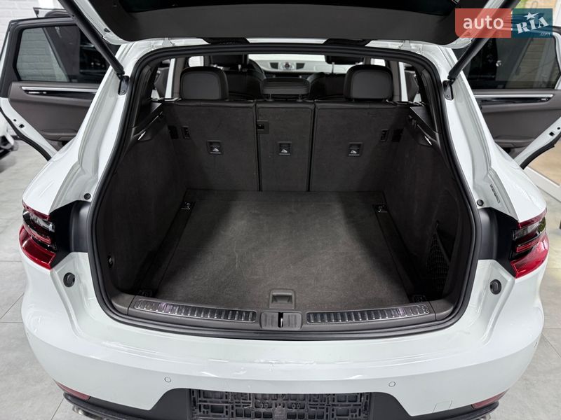 Внедорожник / Кроссовер Porsche Macan 2015 в Одессе