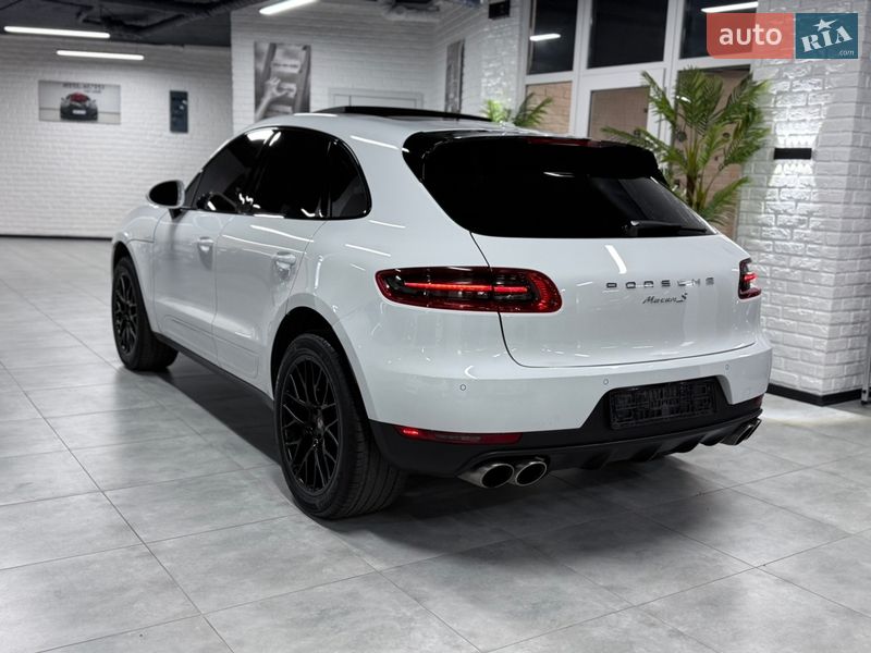 Внедорожник / Кроссовер Porsche Macan 2015 в Одессе