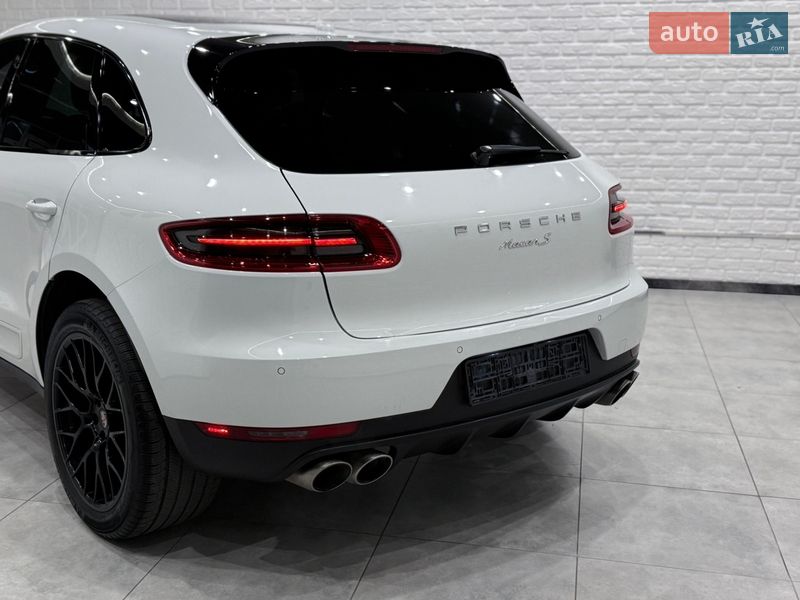 Внедорожник / Кроссовер Porsche Macan 2015 в Одессе