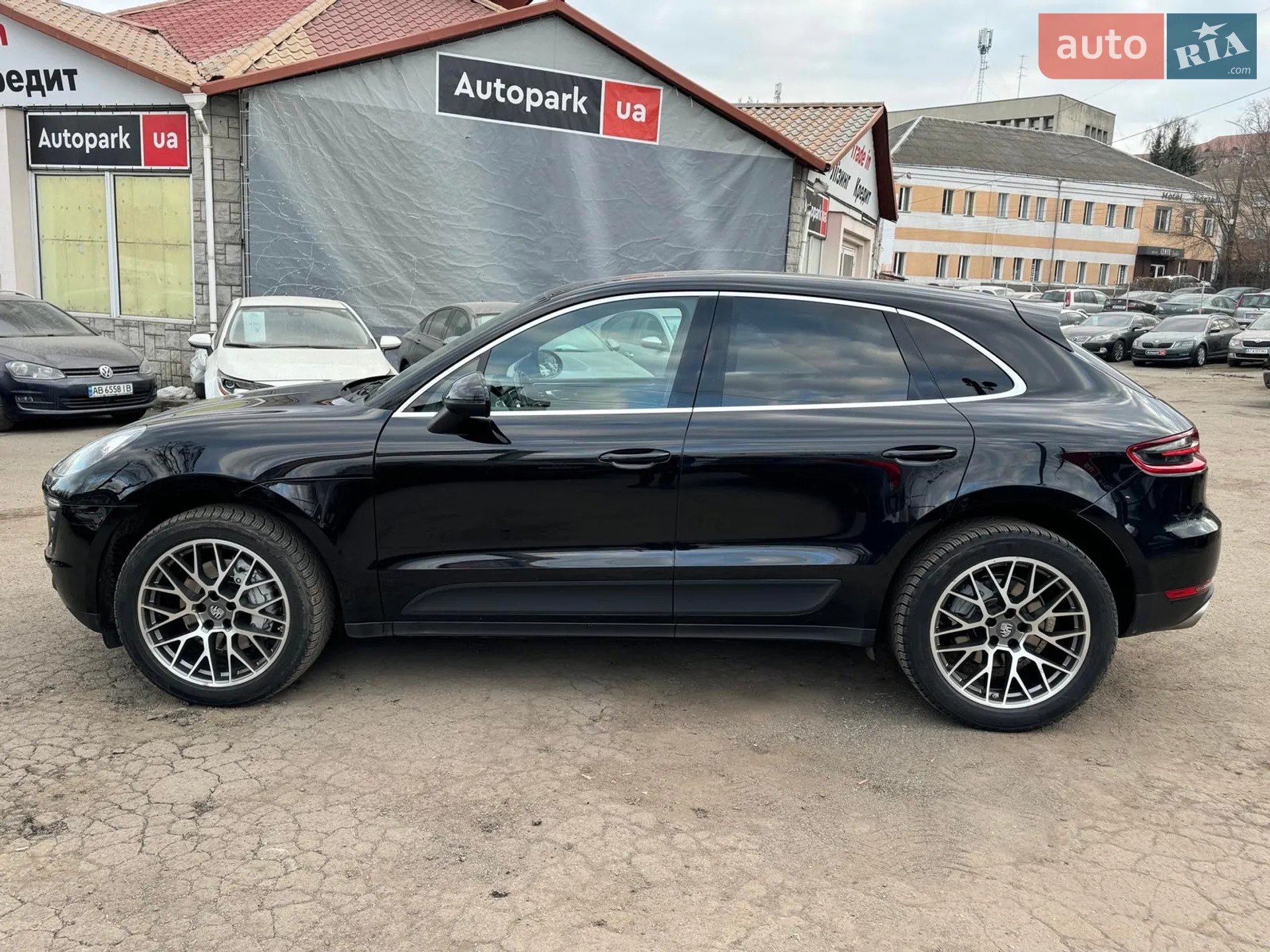 2017 Porsche Macan - мініатюра 11