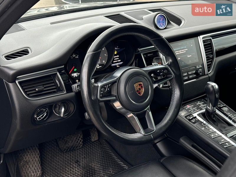 Внедорожник / Кроссовер Porsche Macan 2017 в Виннице