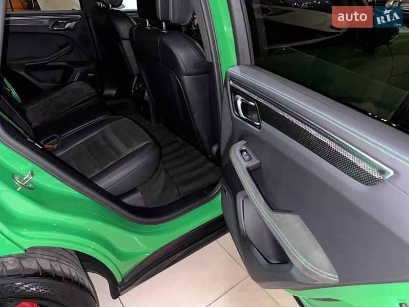 Внедорожник / Кроссовер Porsche Macan 2021 в Одессе