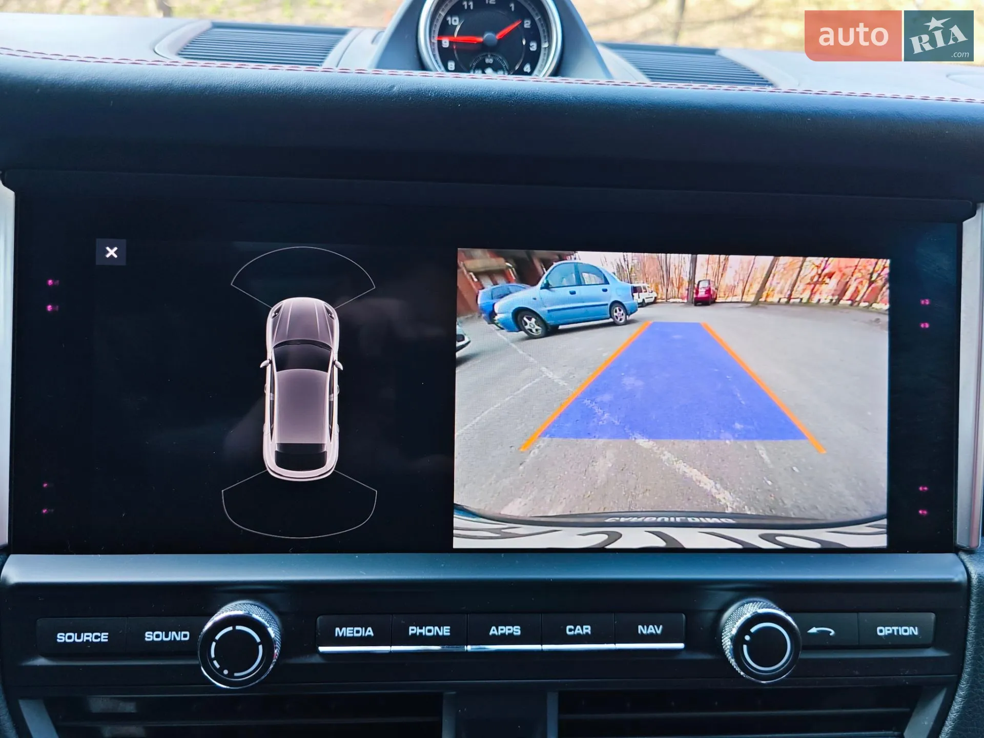 2020 Porsche Macan - мініатюра 12