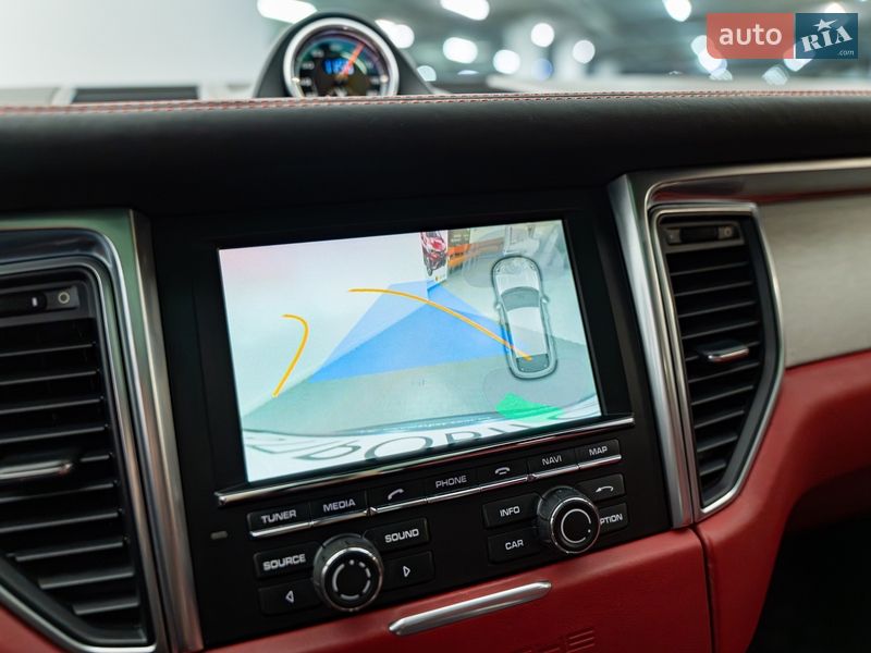 Позашляховик / Кросовер Porsche Macan 2015 в Києві фото 16 Позашляховик / Кросовер Porsche Macan 2015 в Києві