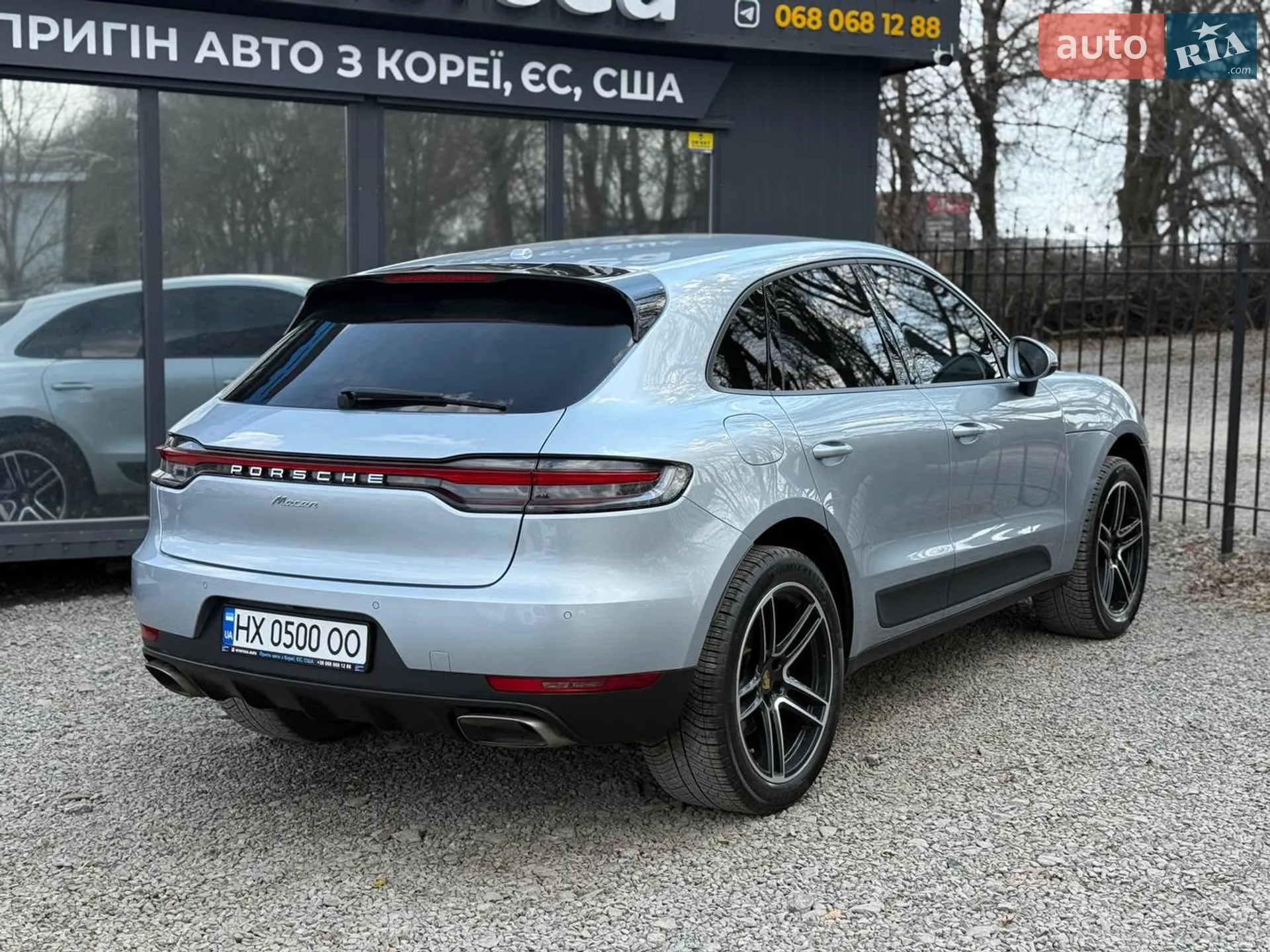 2019 Porsche Macan - мініатюра 2
