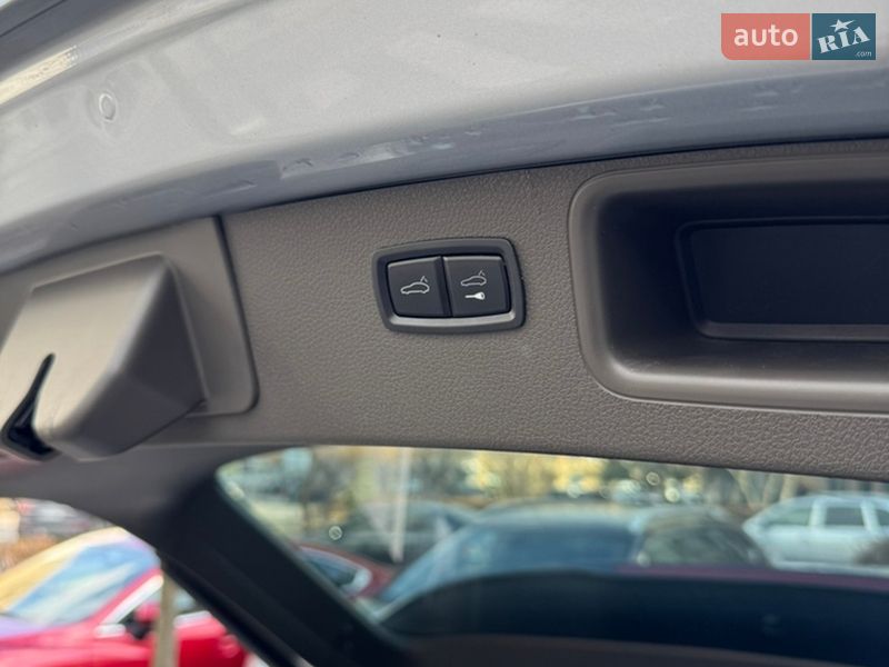 Позашляховик / Кросовер Porsche Macan 2014 в Києві фото 14 Позашляховик / Кросовер Porsche Macan 2014 в Києві