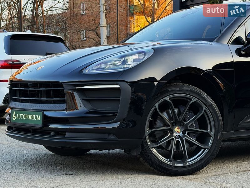 Позашляховик / Кросовер Porsche Macan 2022 в Києві