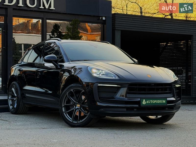 Позашляховик / Кросовер Porsche Macan 2022 в Києві