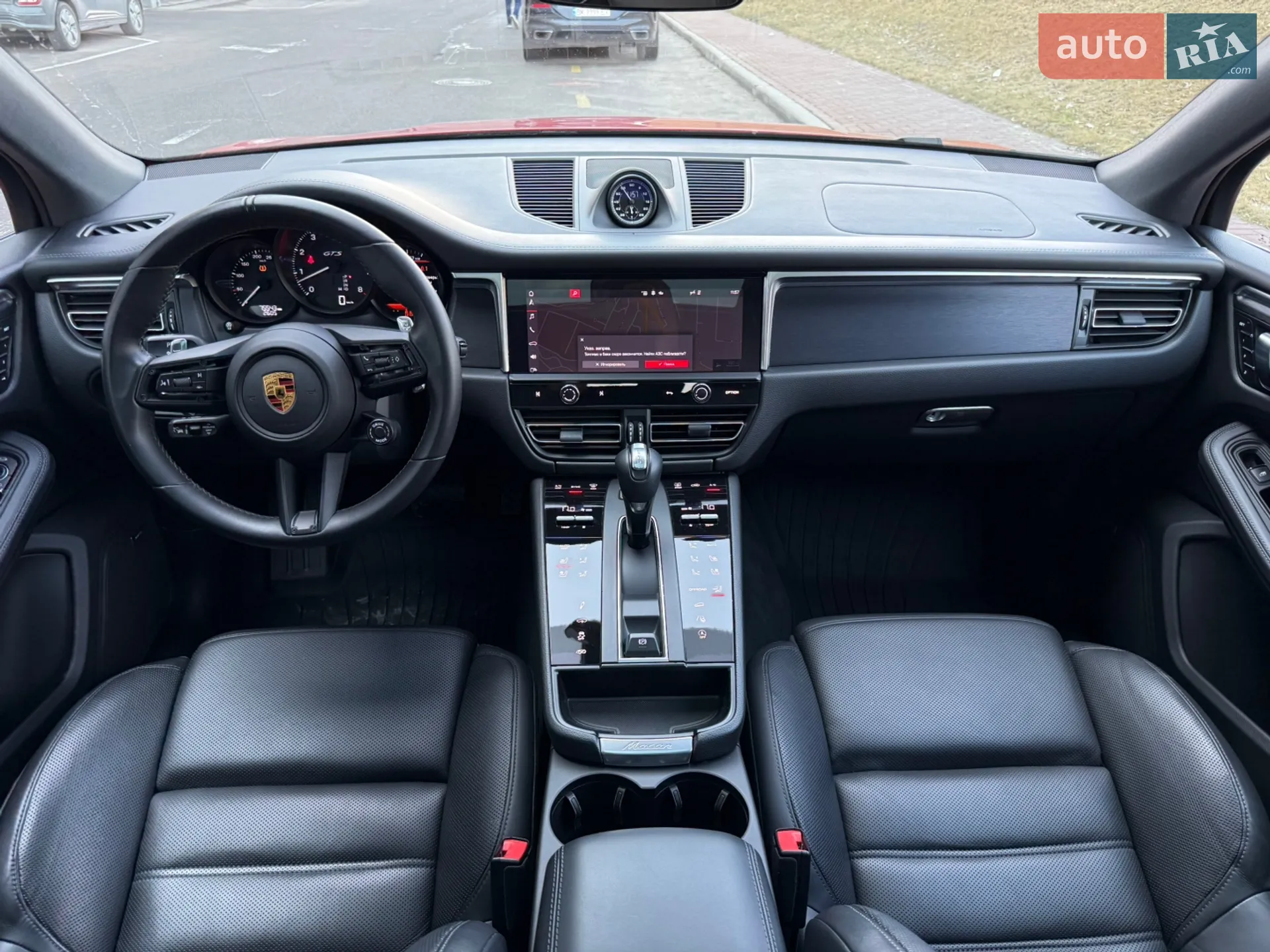 2021 Porsche Macan - мініатюра 18