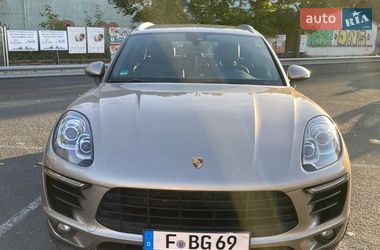 Позашляховик / Кросовер Porsche Macan 2015 в Києві