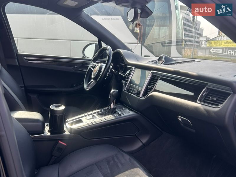 Внедорожник / Кроссовер Porsche Macan 2016 в Киеве фото 13 Внедорожник / Кроссовер Porsche Macan 2016 в Киеве